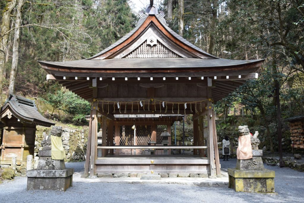 貴船神社