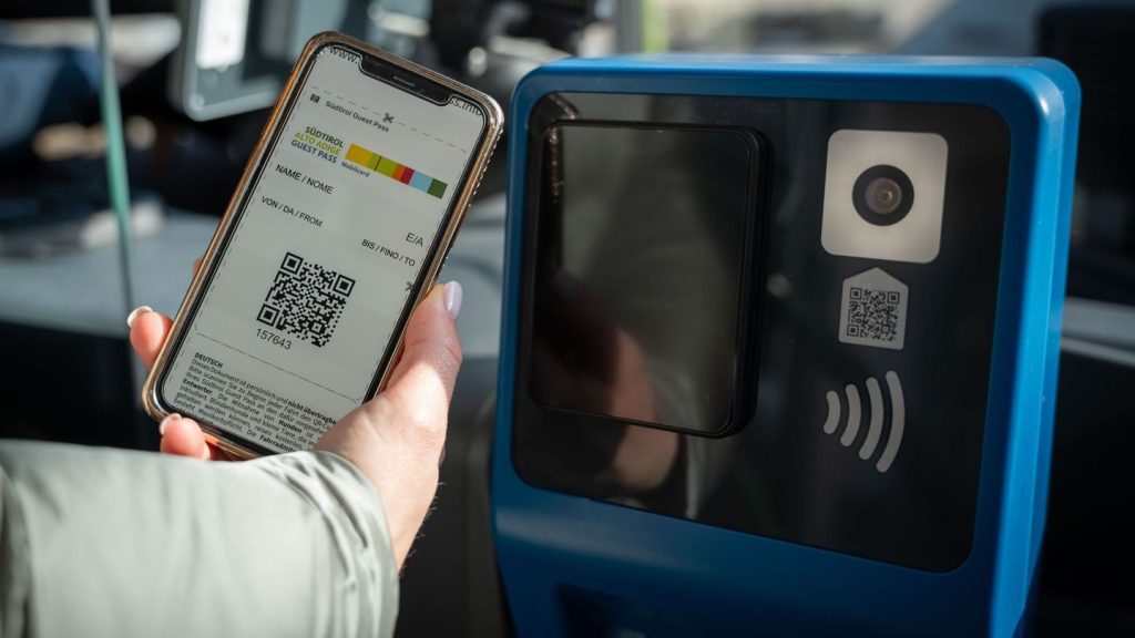 csm Busse ValGardena@DiegopesxV 12 89bc0f748b