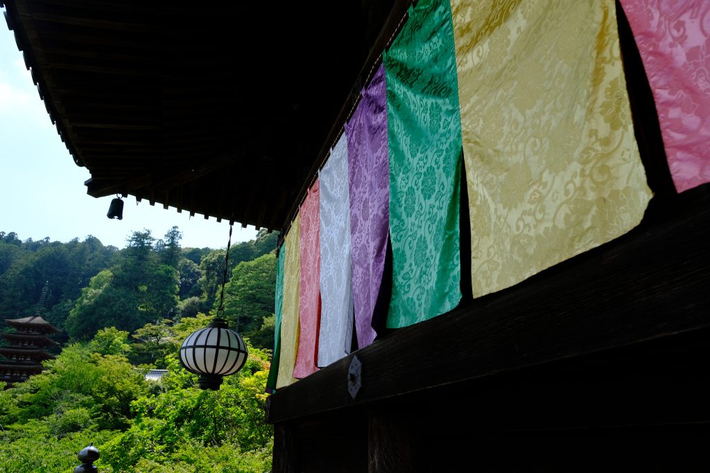 從長谷寺本堂舞台俯瞰五重塔絕景